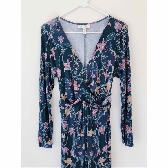 Floral Maternity Dress with Slit - Picture 2 of 6